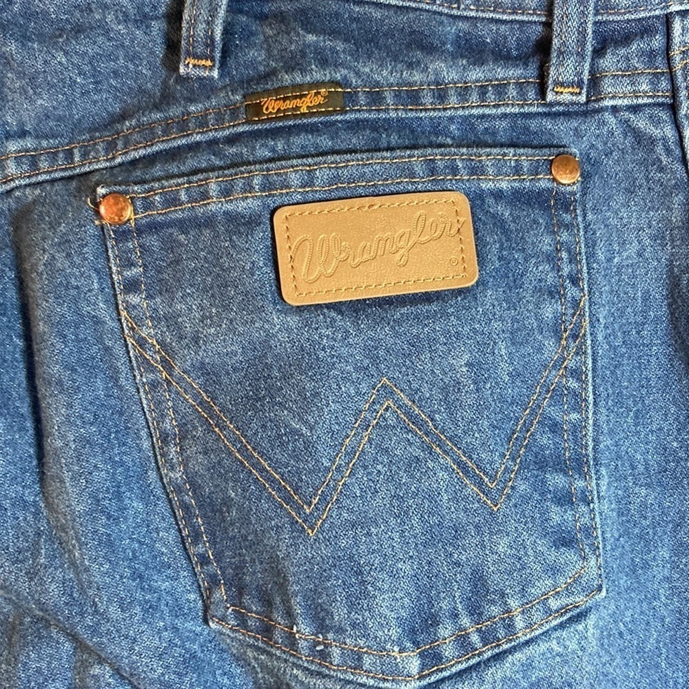 Wrangler 13MWZ Big & Tall Blue Work pants. 42 x 34. 15”‎ rise. 3 available 122. - Picture 5 of 6